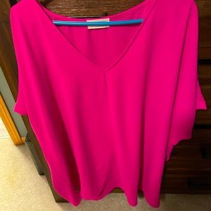 loose wide sleeve longer in the back flowy pink shirt